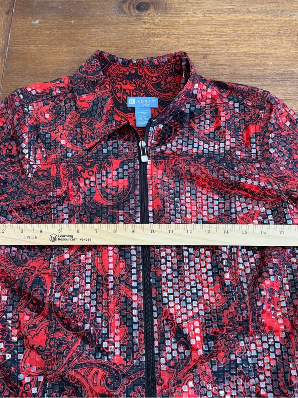 Koret Red and Black Paisley Zip Front Evening Jacket - Picture 10 of 10